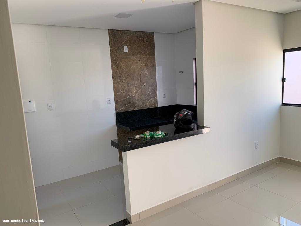 Casa à venda com 2 quartos, 100m² - Foto 3