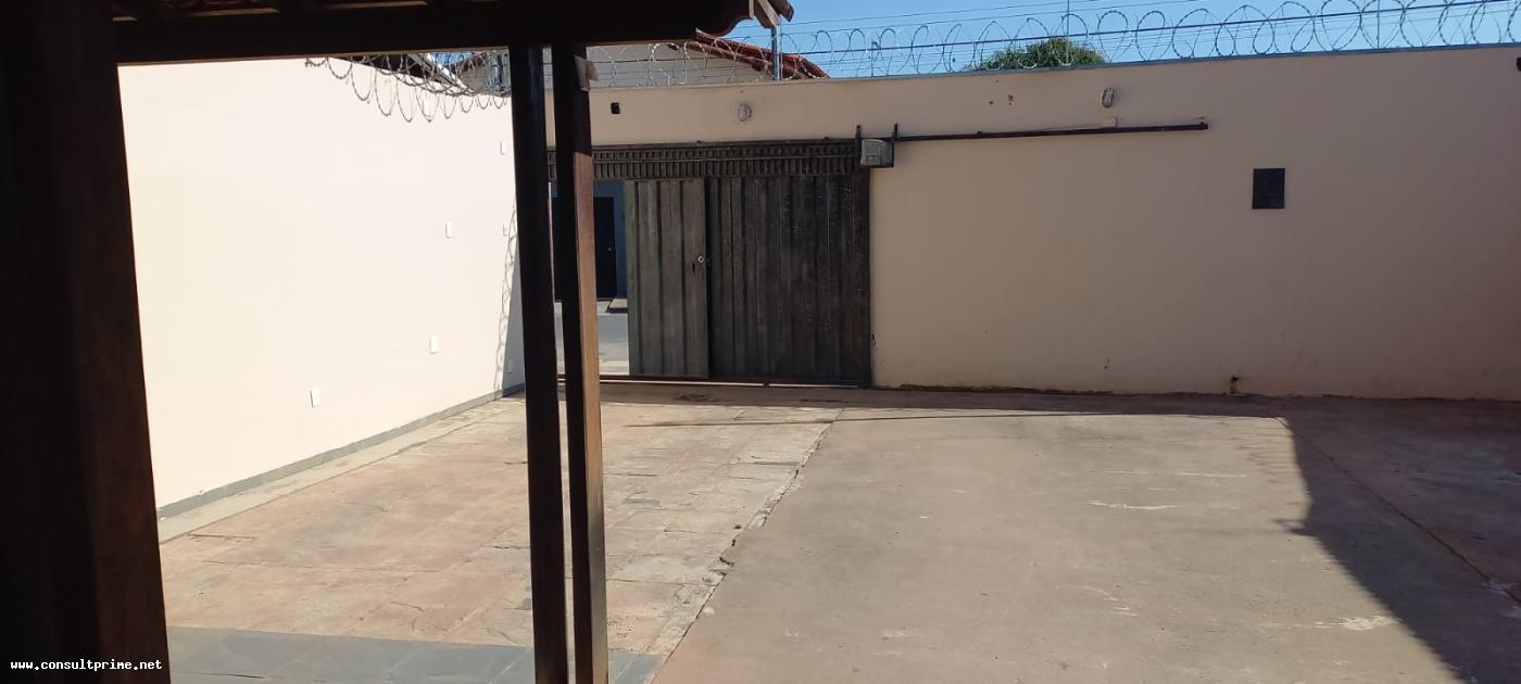 Casa à venda com 4 quartos, 240m² - Foto 8