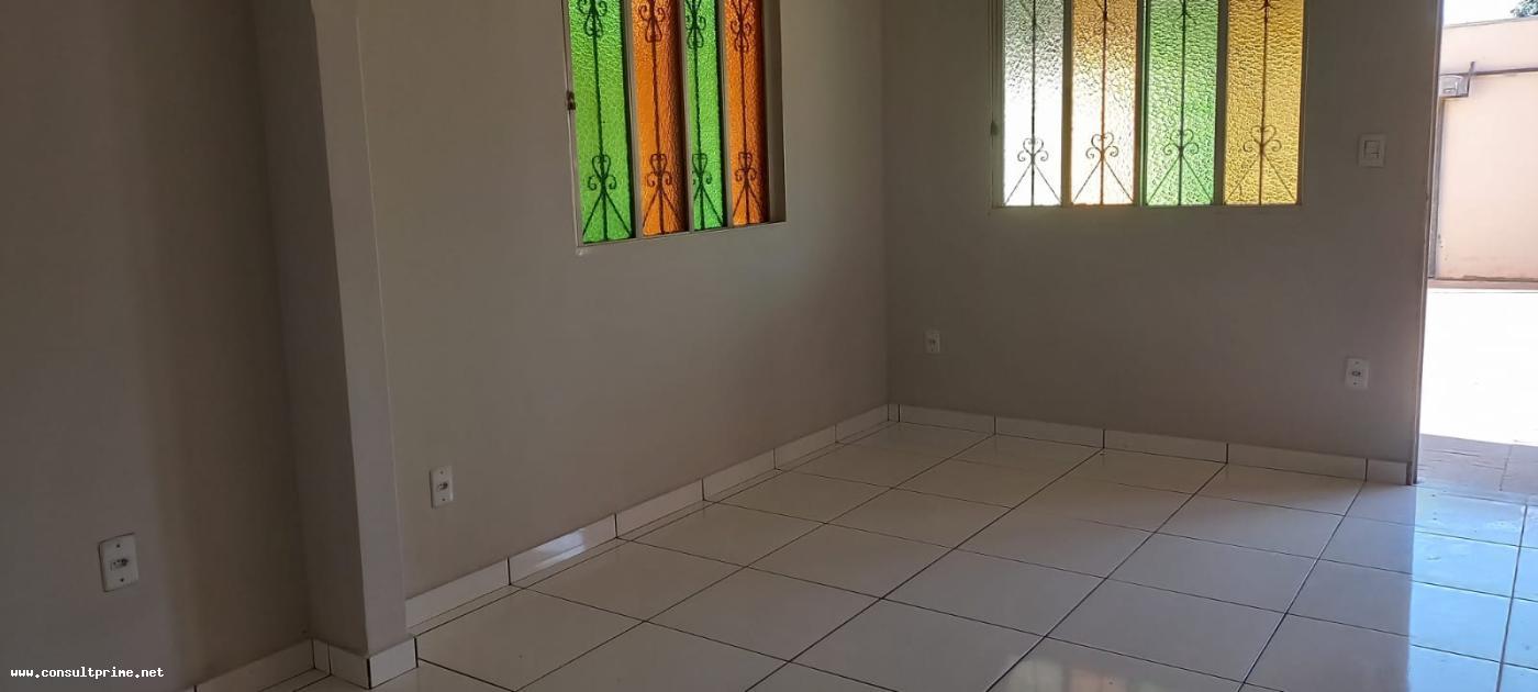 Casa à venda com 4 quartos, 240m² - Foto 18