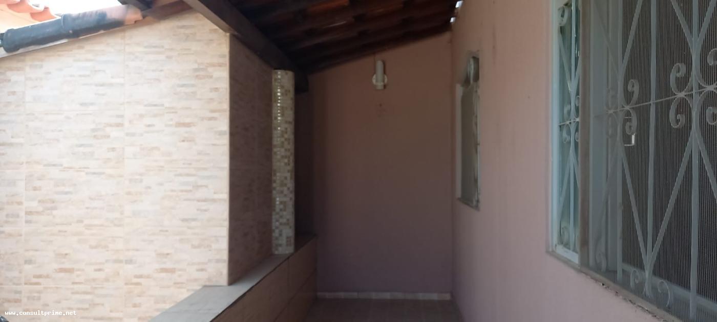 Casa à venda com 6 quartos, 240m² - Foto 19