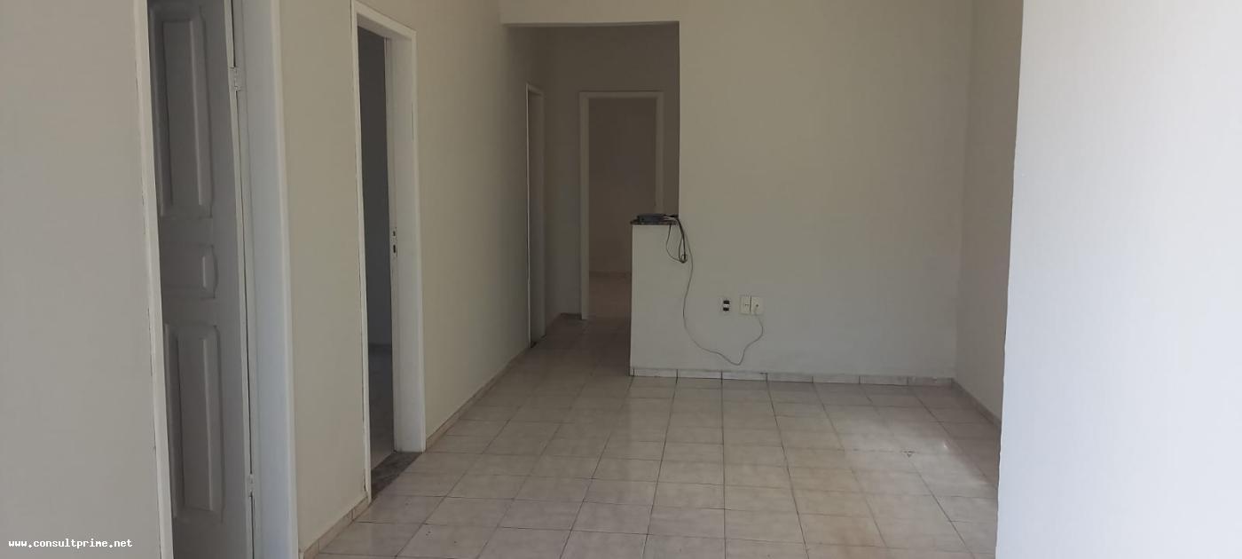 Casa à venda com 8 quartos, 250m² - Foto 12