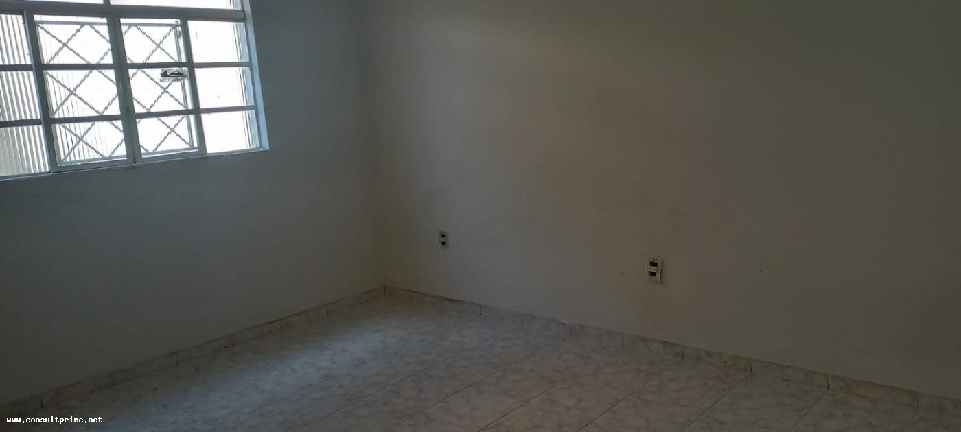 Casa à venda com 8 quartos, 250m² - Foto 17