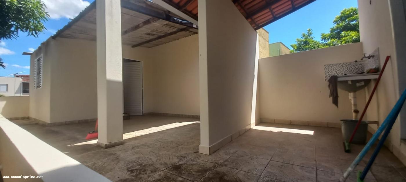 Casa à venda com 8 quartos, 250m² - Foto 43