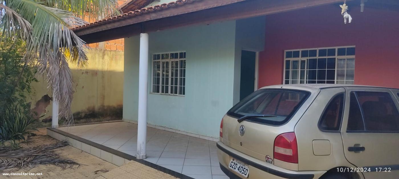 Casa à venda com 3 quartos, 275m² - Foto 1