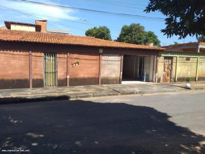 Casa para Venda, em Montes Claros, bairro NOVO DELFINO, 2 dormitórios, 1 banheiro, 1 vaga